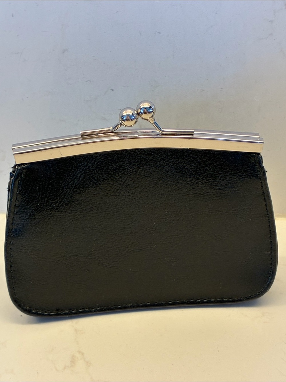 Vintage Baci Italy Black Leather Kiss-Lock Coin Purse